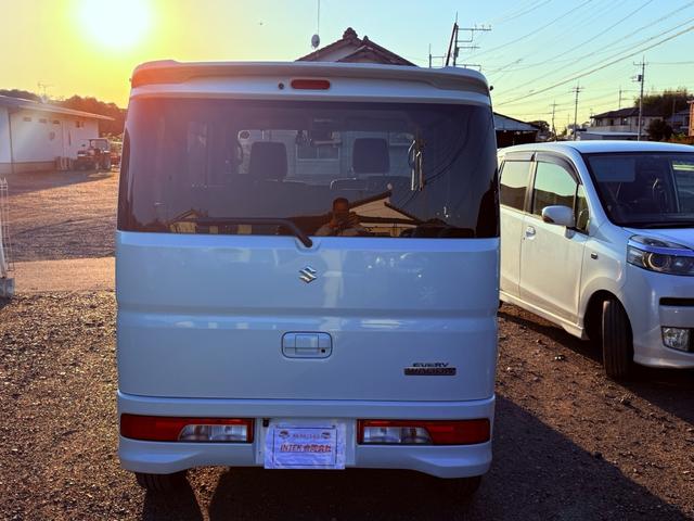 INTEK合同会社(インテック)では、新車・中古車販売・保険・板金・整備・点検等、お車に関する事でしたら何でもお気軽にご相談下さい。修理からカスタムまで、車大好きなスタッフが丁寧に対応させて頂きます!