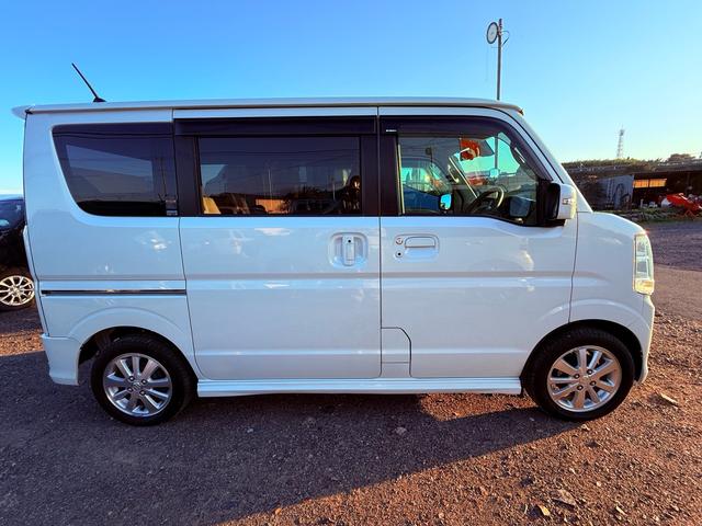 INTEK合同会社(インテック)では、新車・中古車販売・保険・板金・整備・点検等、お車に関する事でしたら何でもお気軽にご相談下さい。修理からカスタムまで、車大好きなスタッフが丁寧に対応させて頂きます!