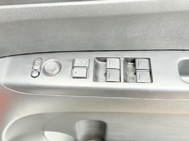 Ｎ－ＢＯＸ＋ Ｇ　ターボＳＳパッケージ　車検２年付き盗難防止システム衝突安全ボディー電動格納ミラーフルフラット禁煙車Ｂｌｕｅｔｏｏｔｈ接続付ナビターボベンチシートＨＩＤヘッドライトキーレスエントリー両側電動スライドドアバックカメラスマートキ（9枚目）