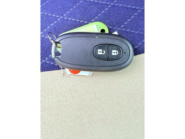 アルトラパン モード　車検２年付き盗難防止システム衝突安全ボディー禁煙車Ｂｌｕｅｔｏｏｔｈ接続付頸部衝突緩和ヘッドレストワンオーナー電動格納ミラーフルフラットオートライトベンチシートシートヒーターＥＴＣダブルエアコン（29枚目）