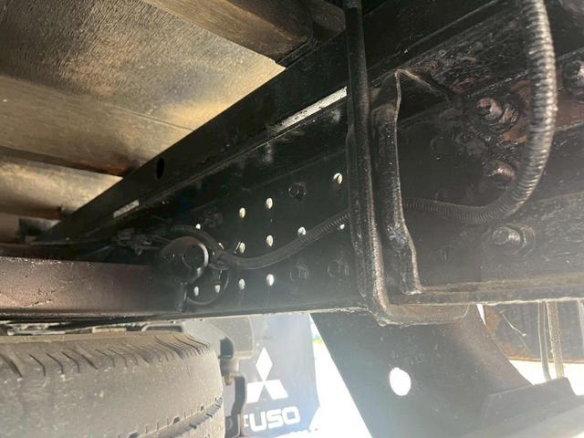 キャンター アルミブロック平ボディ標準ロング２段階あおり垂直ＰＧ付き　積載３ｔ☆車検付（令和７年１０月１２日迄）☆荷台内寸法（ｃｍ）：（約）長４４５幅１７８高１００地上高９０☆メッキパーツ☆ＡＴ車☆３０００ｃｃ（１５０馬力・ターボ）☆３人乗☆電格ミラー☆バックカメラ（24枚目）