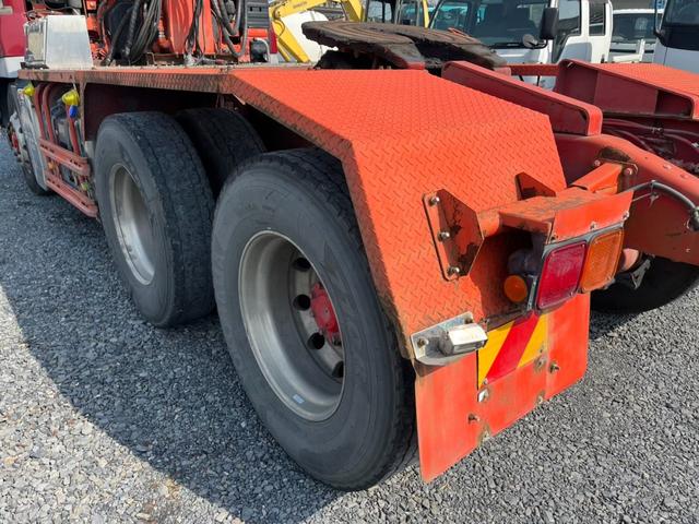 スーパーグレート レーラーヘッドダンプＰＴＯ付積載１０．２ｔ２デフハイルーフ　☆ダンプＰＴＯ付☆最大積載量：１０２００ｋｇ☆ハイルーフ☆ベッド付き☆１２８００ｃｃ（ターボ）☆実走行☆ＥＴＣ☆電格ミラー☆ワイパー付ミラー☆ヒーター付ミラー（18枚目）