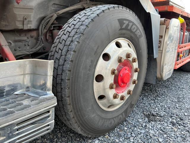 スーパーグレート レーラーヘッドダンプＰＴＯ付積載１０．２ｔ２デフハイルーフ　☆ダンプＰＴＯ付☆最大積載量：１０２００ｋｇ☆ハイルーフ☆ベッド付き☆１２８００ｃｃ（ターボ）☆実走行☆ＥＴＣ☆電格ミラー☆ワイパー付ミラー☆ヒーター付ミラー（40枚目）