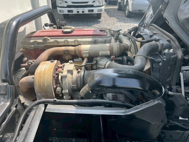 デュトロ 積載3tダンプ手動コボレーン付3方開5速MT ☆最大積載量:3000kg☆手動コボレーン付き☆3方開あおり☆ミッション5速マニュアル☆4000cc(136馬力・ターボ)☆実走行☆3人乗り☆集中ドアロック(53枚目)