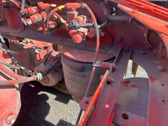 ギガ トレーラーヘッドダンプポンプPTO付き小平製 積載11.5t ハイルーフマニュアル☆ダンプPTO付き☆ダンプレバー付き☆第五輪荷重:11500kg☆メッキパーツ☆総輪アルミホイール☆デフロック☆ベッド付☆ETC付☆電格ミラー☆ヒーター付ミラー☆キーレス(36枚目)