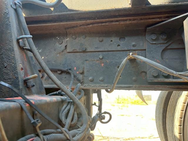 スーパーグレート ２２ｔアームロール新明和製ダブルシリンダー積載１１．４ｔ　予備検査付（車検１年付）☆新明和製型式：ＣＣＡ１０１２－１１製造：２００２年３月同年式☆ダブルシリンダー☆バッカン付☆最大積載量：１１４００ｋｇ☆７速ＭＴ☆１２８８０ｃｃ（３５０馬力・ターボ）☆２デフ（31枚目）