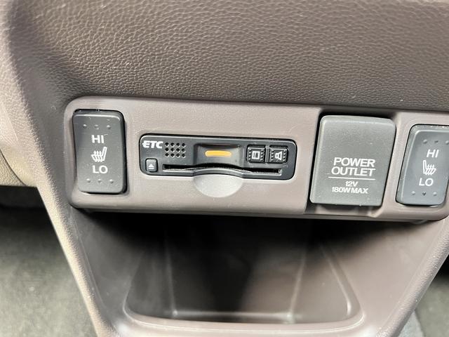Ｎ－ＯＮＥ プレミアムＳＳブラウンスタイルパッケージ　純正ナビ　フルセグＴＶ　ＣＤ　ＤＶＤ　ＥＴＣ　ＬＥＤライト　Ｂｌｕｅｔｏｏｔｈ　Ｂカメラ　オートライト　電動格納ミラー　シートヒーター　プッシュスタート　カーテンエアバック　スマートキー　フロアマット（35枚目）