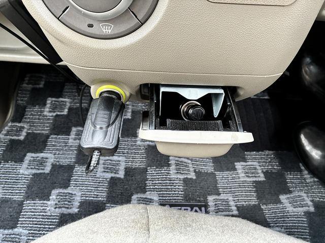 アトレーワゴン カスタムターボＲＳ　純正ナビ　フルセグＴＶ　ＣＤ　ＤＶＤ　ＥＴＣ　電格ミラー　両側スライドドア　フォグランプ　ベンチシート　純正アルミホイール（30枚目）