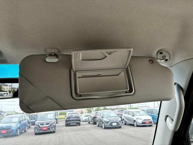 アトレーワゴン カスタムターボＲＳ　純正ナビ　フルセグＴＶ　ＣＤ　ＤＶＤ　ＥＴＣ　電格ミラー　両側スライドドア　フォグランプ　ベンチシート　純正アルミホイール（41枚目）
