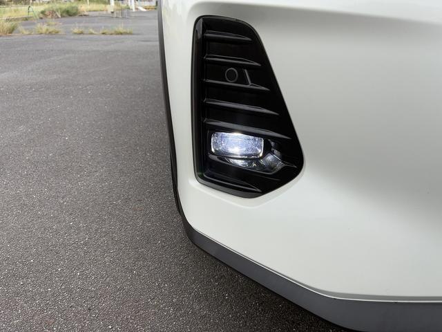 キックス Ｘ　衝突軽減ブレーキ　横滑り防止装置　全方位カメラ　ＵＳＢ　コーナーセンサー　パーキングスタート　電動格納ミラー　ＬＥＤ　フォグランプ　純正アルミホイール　オートライト（49枚目）