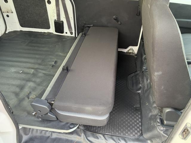 ハイゼットカーゴ スペシャルクリーン 衝突軽減ブレーキ レーンアシスト アイドリングストップ コーナーセンサー ETC 両側スライドドア LED オートハイビーム 横滑り防止装置 AM FM(53枚目)