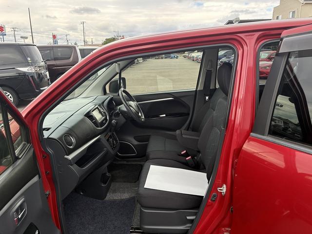 ワゴンRスティングレー X 衝突軽減ブレーキ 横滑り防止装置 シートヒーター アイドリングストップ パーキングスタート 純正ナビ ワンセグ 電動格納ミラー オートライト ベンチシート 純正アルミホイール(14枚目)