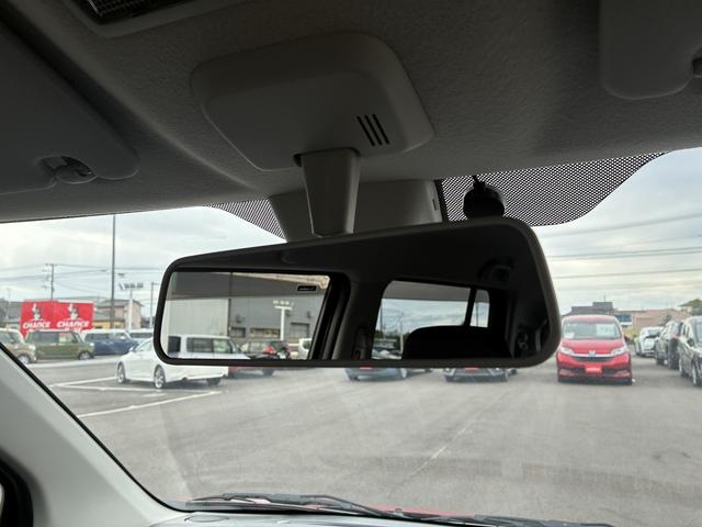 ワゴンRスティングレー X 衝突軽減ブレーキ 横滑り防止装置 シートヒーター アイドリングストップ パーキングスタート 純正ナビ ワンセグ 電動格納ミラー オートライト ベンチシート 純正アルミホイール(44枚目)