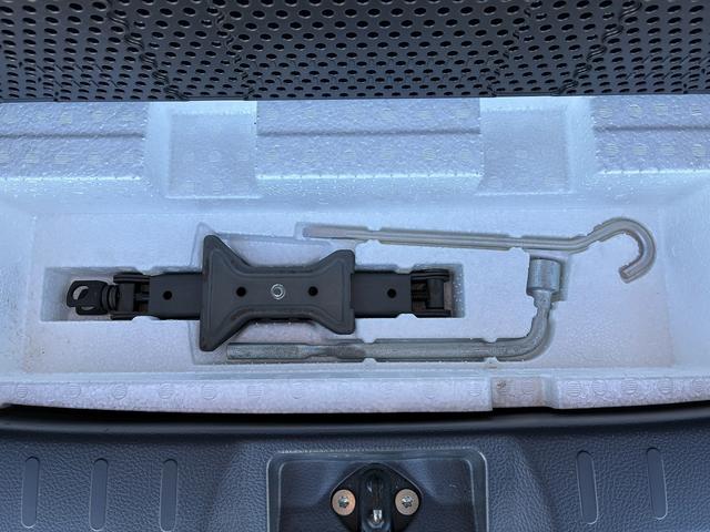 ハスラー Ｇ　衝突軽減ブレーキ　フルセグＴＶ　アイドリングストップ　ＥＴＣ　シートヒーター　ドライブレコーダー　電動格納ミラー　ＬＥＤ　ベンチシート　純正アルミホイール　横滑り防止装置　パーキングスタート（17枚目）