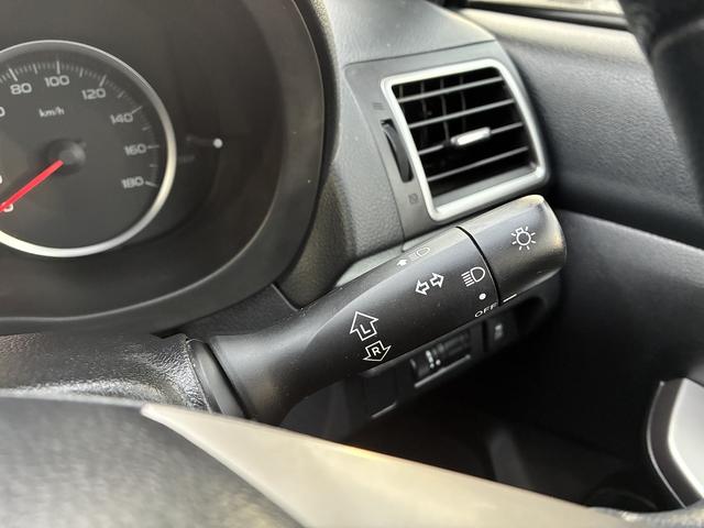 インプレッサスポーツ 1.6i 横滑り防止装置 フルセグTV バックカメラ ETC 電動格納ミラー LED AM CD フロアマット 社外ナビ(33枚目)