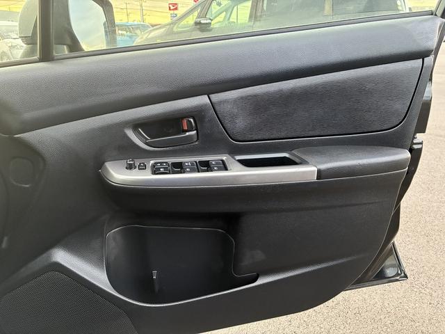 インプレッサスポーツ 1.6i 横滑り防止装置 フルセグTV バックカメラ ETC 電動格納ミラー LED AM CD フロアマット 社外ナビ(38枚目)