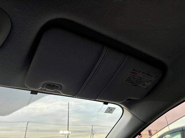 インプレッサスポーツ 1.6i 横滑り防止装置 フルセグTV バックカメラ ETC 電動格納ミラー LED AM CD フロアマット 社外ナビ(44枚目)