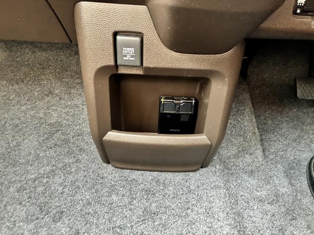 Ｎ－ＷＧＮ Ｌホンダセンシング　衝突軽減ブレーキ　レーンアシスト　横滑り防止装置　フルセグＴＶ　バックカメラ　アイドリングストップ　ＥＴＣ　ドライブレコーダー　パーキングアシスト　電動格納ミラー　ＬＥＤ　オートライト　ベンチシート（33枚目）