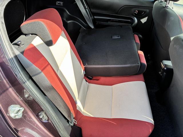 アクア S 横滑り防止ブレーキ アイドリングストップ USB ETC アイドリングストップ シートヒーター オートライト 電動格納ミラー パーキングスタート フルセグ(22枚目)