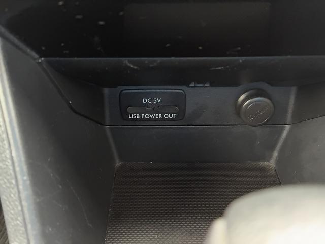 インプレッサスポーツ １．６ｉ－Ｓ　横滑り防止装置　ＥＴＣ　アイドリングストップ　電動格納ミラー　フォグランプ　純正アルミホイール　パーキングスタート　ＵＳＢ　ＣＤ　ＤＶＤ　フロアマット（32枚目）