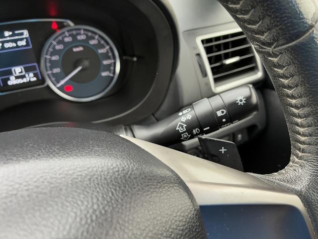 インプレッサスポーツ １．６ｉ－Ｓ　横滑り防止装置　ＥＴＣ　アイドリングストップ　電動格納ミラー　フォグランプ　純正アルミホイール　パーキングスタート　ＵＳＢ　ＣＤ　ＤＶＤ　フロアマット（35枚目）