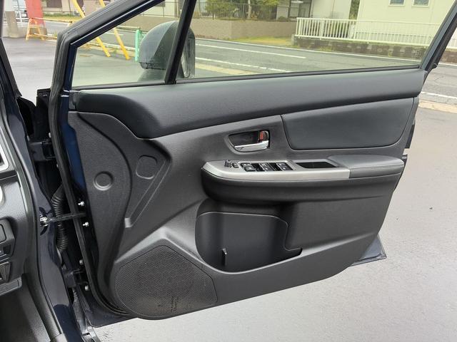 インプレッサスポーツ １．６ｉ－Ｓ　横滑り防止装置　ＥＴＣ　アイドリングストップ　電動格納ミラー　フォグランプ　純正アルミホイール　パーキングスタート　ＵＳＢ　ＣＤ　ＤＶＤ　フロアマット（38枚目）