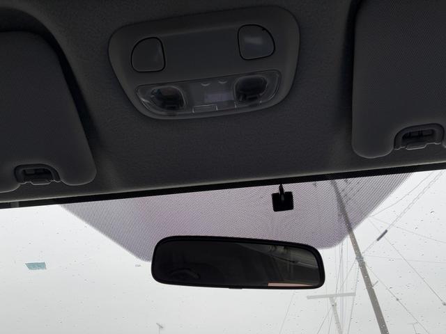 インプレッサスポーツ １．６ｉ－Ｓ　横滑り防止装置　ＥＴＣ　アイドリングストップ　電動格納ミラー　フォグランプ　純正アルミホイール　パーキングスタート　ＵＳＢ　ＣＤ　ＤＶＤ　フロアマット（43枚目）