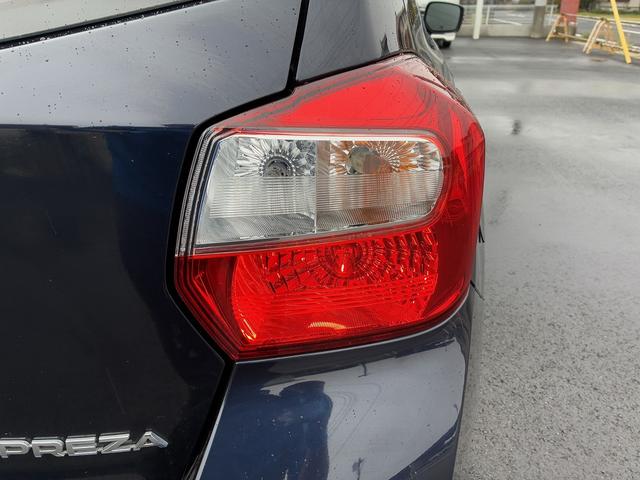 インプレッサスポーツ １．６ｉ－Ｓ　横滑り防止装置　ＥＴＣ　アイドリングストップ　電動格納ミラー　フォグランプ　純正アルミホイール　パーキングスタート　ＵＳＢ　ＣＤ　ＤＶＤ　フロアマット（51枚目）