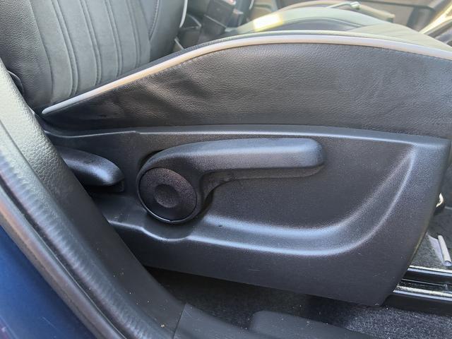 スイフト スタイル 横滑り防止装置 電動格納ミラー BT MTモード 純正アルミホイール シートヒーター ETC パーキングスタート CD DVD フロアマット(21枚目)