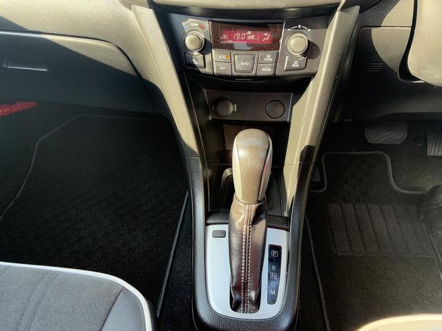 スイフト スタイル 横滑り防止装置 電動格納ミラー BT MTモード 純正アルミホイール シートヒーター ETC パーキングスタート CD DVD フロアマット(29枚目)