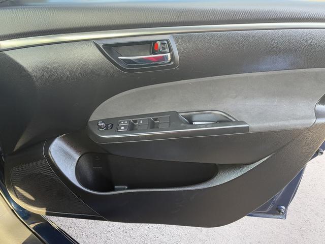 スイフト スタイル 横滑り防止装置 電動格納ミラー BT MTモード 純正アルミホイール シートヒーター ETC パーキングスタート CD DVD フロアマット(37枚目)