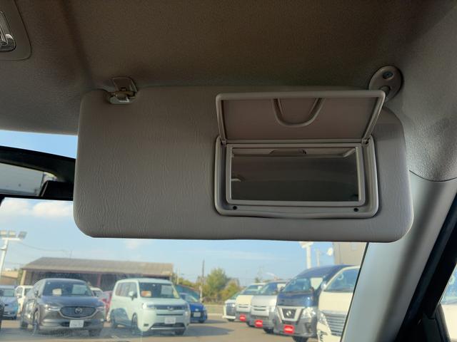 スイフト スタイル 横滑り防止装置 電動格納ミラー BT MTモード 純正アルミホイール シートヒーター ETC パーキングスタート CD DVD フロアマット(46枚目)