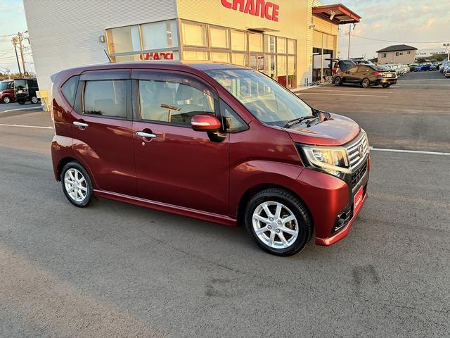 ムーヴ カスタム　Ｘ　サイドエアバック　クルーズコントロール　ＥＴＣ　横滑り防止装置　パーキングスタート　電動格納ミラー　ＬＥＤ　純正アルミホイール　オートライト　フォグランプ　バックカメラ　　ベンチシート（7枚目）