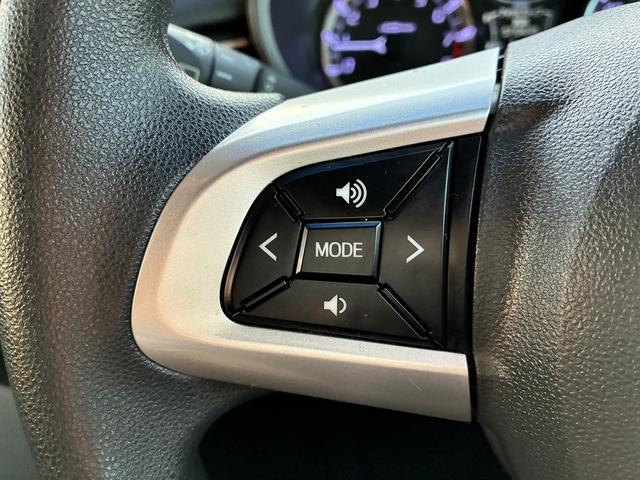 ムーヴ カスタム　Ｘ　サイドエアバック　クルーズコントロール　ＥＴＣ　横滑り防止装置　パーキングスタート　電動格納ミラー　ＬＥＤ　純正アルミホイール　オートライト　フォグランプ　バックカメラ　　ベンチシート（35枚目）