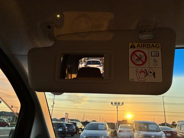 ムーヴ カスタム　Ｘ　サイドエアバック　クルーズコントロール　ＥＴＣ　横滑り防止装置　パーキングスタート　電動格納ミラー　ＬＥＤ　純正アルミホイール　オートライト　フォグランプ　バックカメラ　　ベンチシート（44枚目）