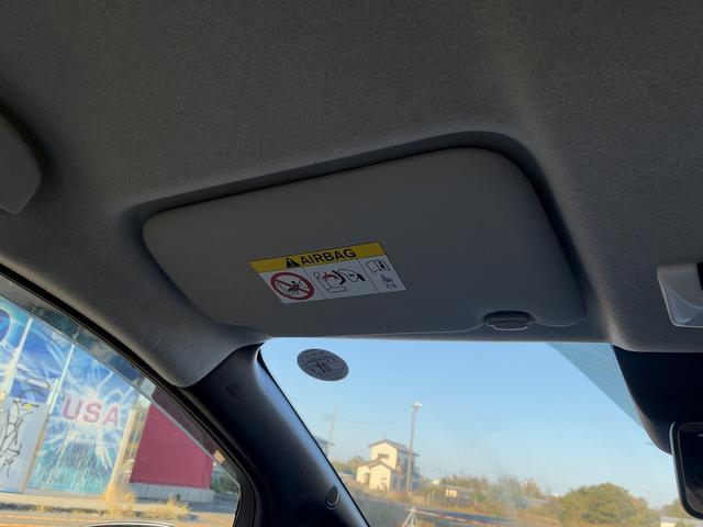 リーフ Ｘ　Ｖセレクション　衝突軽減ブレーキ　ブラインドスポットモニター　純正ナビ　　フルセグＴＶ　ＢＴ　ＵＳＢ　全方位カメラ　クルーズコントロール　シートヒーター　ドライブレコーダー　電動格納ミラー　ＬＥＤ　オートライト（41枚目）