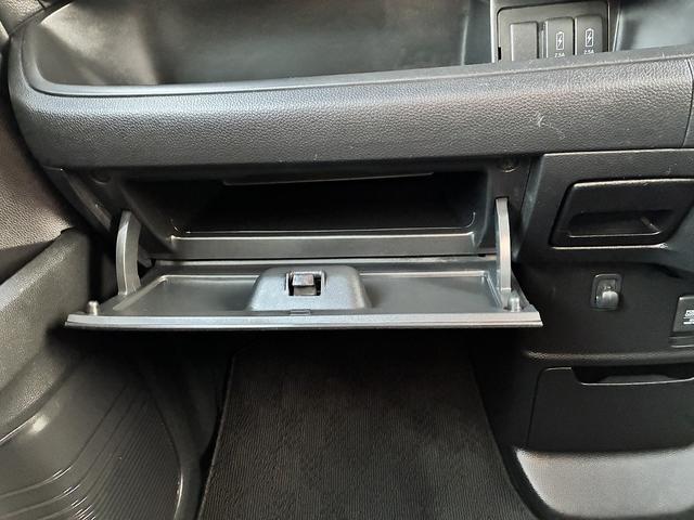 Ｎ－ＢＯＸカスタム Ｌ　純正ナビ　フルセグＴＶ　衝突軽減ブレーキ　ＢＴ　Ｂカメラ　両側電動スライドドア　ＬＥＤ　ＣＤ　ＤＶＤ　クルコン　ステリモ　横滑り防止装置　レーンアシスト　フォグランプ　オートライト　シートヒーター（29枚目）