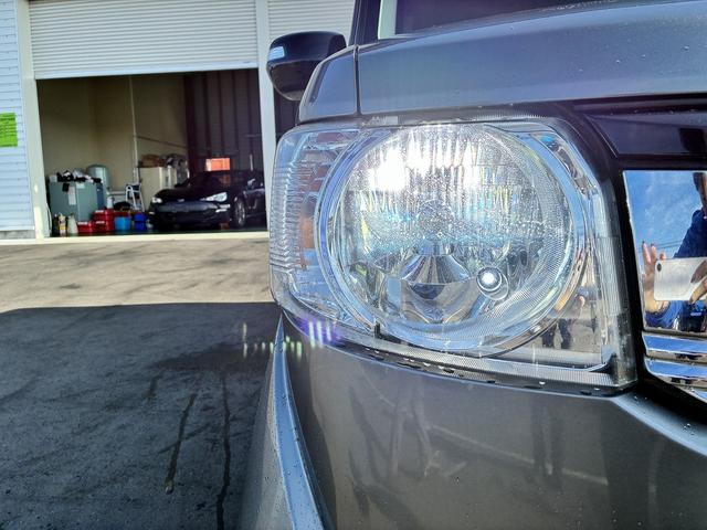 ☆広々店内です☆　今まで以上に清潔感のある広々とした店内で、大型モニターを使って、お客様をごゆっくりとご案内させて頂きます。