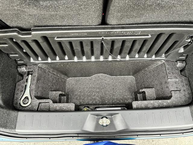 ムーヴ ＸリミテッドＩＩ　ＳＡＩＩＩ　社外ナビ　ワンセグＴＶ　Ｂカメラ　ＢＴ　ＥＴＣ　衝突軽減ブレーキ　ステアリングスイッチ　横滑り防止装置　アイドリングストップ　オートライト　オートハイビーム　助手席シートヒーター　電動格納ミラー（17枚目）