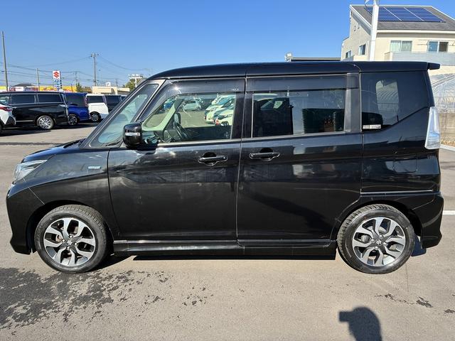 ソリオバンディット ハイブリッドＭＶ　横滑り防止装置　アイドリングストップ　全方位カメラ　ＢＴ　電動格納ミラー　両側スライドドア　ＬＥＤ　フォグランプ　オートライト　純正アルミホイール　パーキングスタート　スマートキー（9枚目）