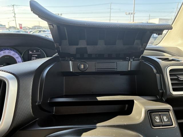 ソリオバンディット ハイブリッドＭＶ　横滑り防止装置　アイドリングストップ　全方位カメラ　ＢＴ　電動格納ミラー　両側スライドドア　ＬＥＤ　フォグランプ　オートライト　純正アルミホイール　パーキングスタート　スマートキー（37枚目）