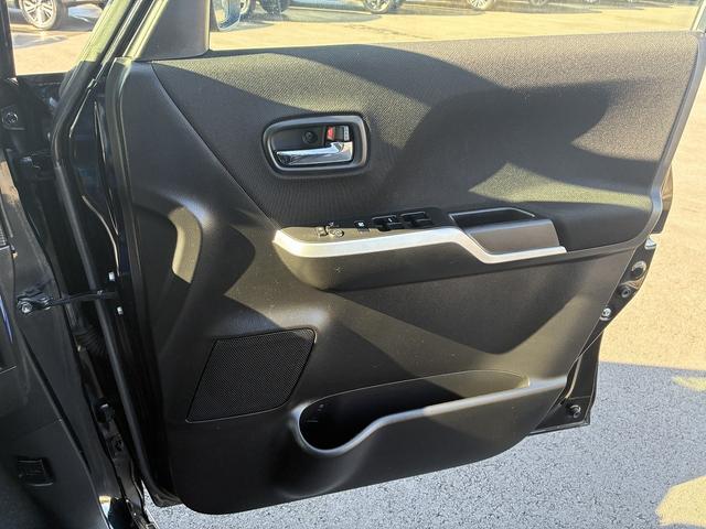 ソリオバンディット ハイブリッドＭＶ　横滑り防止装置　アイドリングストップ　全方位カメラ　ＢＴ　電動格納ミラー　両側スライドドア　ＬＥＤ　フォグランプ　オートライト　純正アルミホイール　パーキングスタート　スマートキー（38枚目）