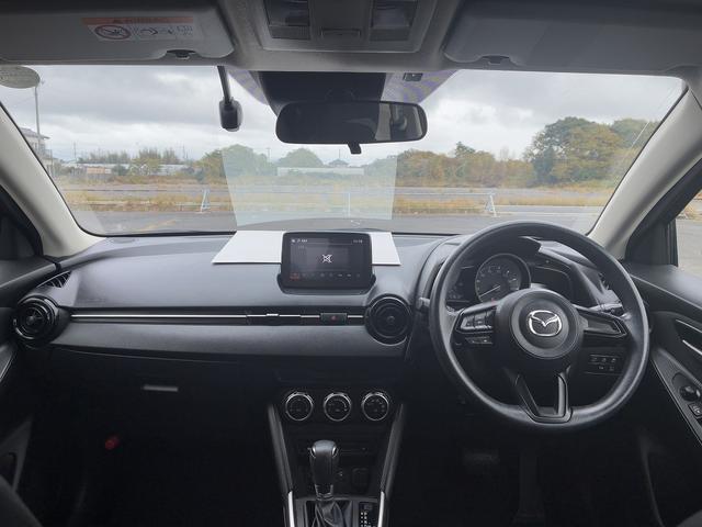 MAZDA2 15S スマートエディション レーンアシスト 純正ナビ フルセグ 全方位カメラ BT USB コーナーセンサー ドライブレコーダー パーキングアシスタント 電動格納ミラー LED オートライト 純正アルミホイール 横滑り防止装置(3枚目)