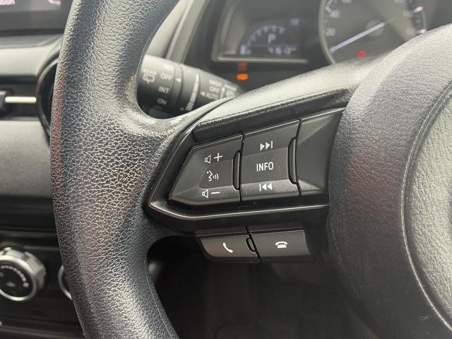 MAZDA2 15S スマートエディション レーンアシスト 純正ナビ フルセグ 全方位カメラ BT USB コーナーセンサー ドライブレコーダー パーキングアシスタント 電動格納ミラー LED オートライト 純正アルミホイール 横滑り防止装置(33枚目)