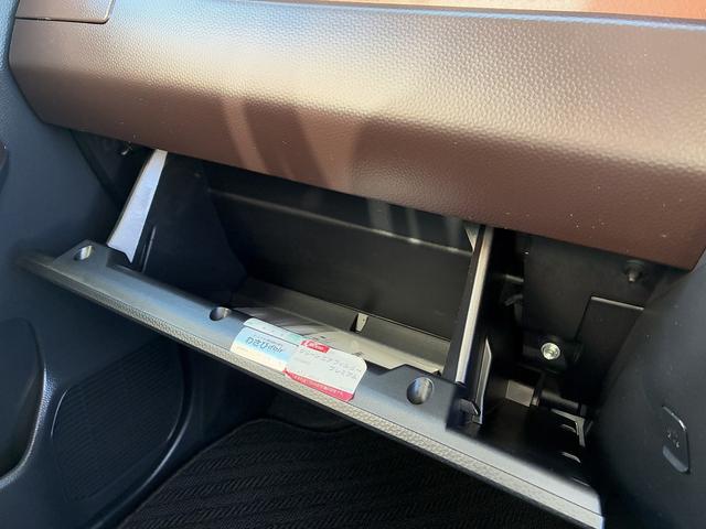 ルーミー Ｇ－Ｔ　衝突軽減ブレーキ　コーナーセンサー　両側スライドドア　ＬＥＤ　クルーズコントロール　ステアリングスイッチ　横滑り防止装置　オートライト　純正アルミ１４インチ　電動格納ミラー　フォグランプ　スマートキー（25枚目）