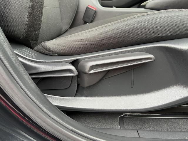 ヴェゼル e:HEV X 社外ナビ バックカメラ BT コーナーセンサー ドライブレコーダー LED フォグランプ オートライト レーンアシスト 横滑り防止装置 USB クルーズコントロール MTモード パーキングアシスト(20枚目)