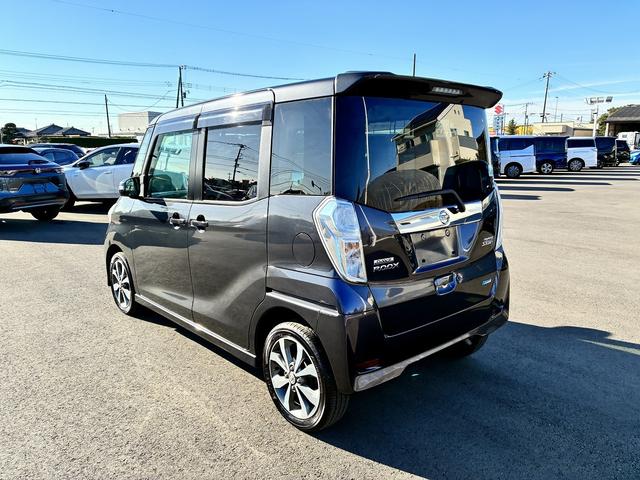 デイズルークス ハイウェイスター　Ｘ　衝突軽減ブレーキ　両側電動スライドドア　社外ナビ　フルセグＴＶ　全方位カメラ　ＥＴＣ　ＬＥＤ　オートライト　ステアリングスイッチ　横滑り防止装置　純正アルミ１５インチ　電動格納ミラー　アイスト（10枚目）