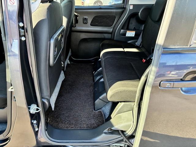 デイズルークス ハイウェイスター　Ｘ　衝突軽減ブレーキ　両側電動スライドドア　社外ナビ　フルセグＴＶ　全方位カメラ　ＥＴＣ　ＬＥＤ　オートライト　ステアリングスイッチ　横滑り防止装置　純正アルミ１５インチ　電動格納ミラー　アイスト（14枚目）