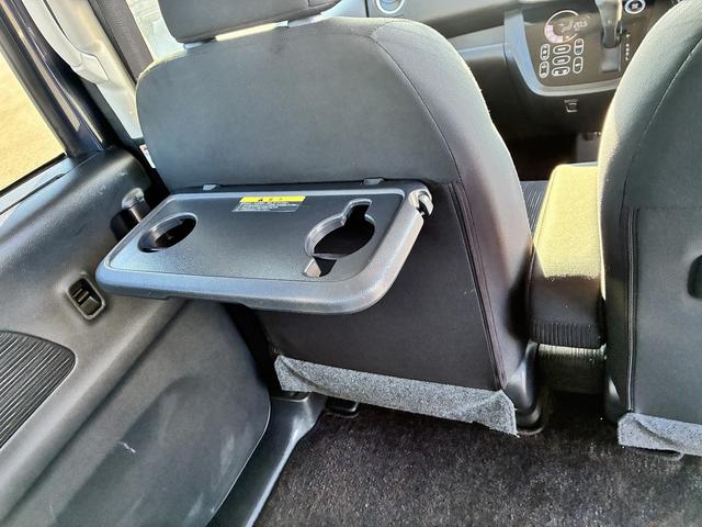 デイズルークス ハイウェイスター　Ｘ　衝突軽減ブレーキ　両側電動スライドドア　社外ナビ　フルセグＴＶ　全方位カメラ　ＥＴＣ　ＬＥＤ　オートライト　ステアリングスイッチ　横滑り防止装置　純正アルミ１５インチ　電動格納ミラー　アイスト（26枚目）