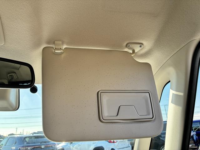 デイズルークス ハイウェイスター　Ｘ　衝突軽減ブレーキ　両側電動スライドドア　社外ナビ　フルセグＴＶ　全方位カメラ　ＥＴＣ　ＬＥＤ　オートライト　ステアリングスイッチ　横滑り防止装置　純正アルミ１５インチ　電動格納ミラー　アイスト（46枚目）